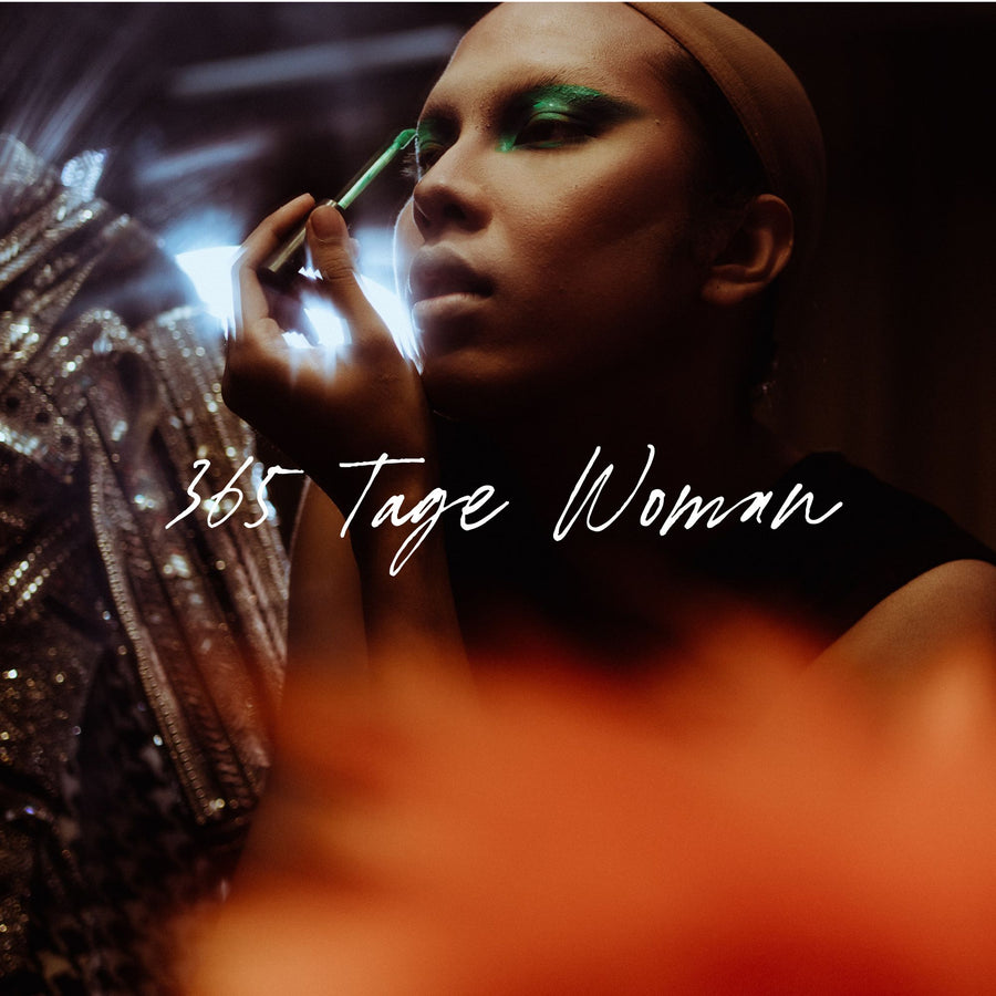 WOMANmoon
